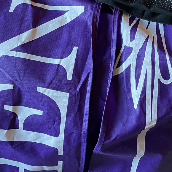 Black tie up back homecoming dress - Picture 5 of 6